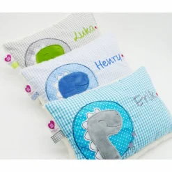 Kuschelkissen Dino Dinosaurier Wunschnamen Taufkissen Geburtskissen - Schmusekissen Kissen mit Namen