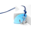 Lange Kette mit Anker Anhänger . Halskette Blau mit Baumwollband . Maritime Fimokette mit Anhänger . Farbverlauf Türkis . Sommeroutfit
