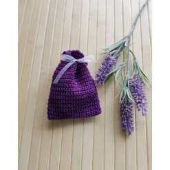 Lavendelsäckchen mit Lavendelblüten gehäkelt Gr. 12 x 9 cm