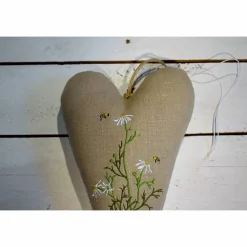 Leinen Herz, beige, Stickerei Wiesenkräuter