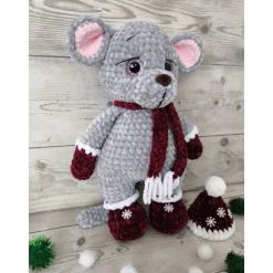 Leni die Schneemaus – handgehäkelte Wintermaus, ca. 31 cm