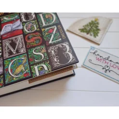 Lesezeichen Weihnachts Kranz gestickt aus Kunstleder gold – Geschenkidee Weihnachten & Adventskalender