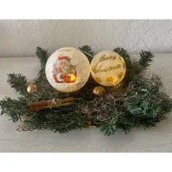 Leuchtkugeln 10 + 8 cm   Einzigartig  Geschenk  upcycling  Unikat - Weihnachtsmänner