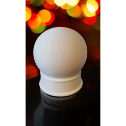 Lichterzauber im Winterwald: Exklusive 3D-gedruckte Schneekugel-Dekoration aus PLA – Nikolaus & Schneemann