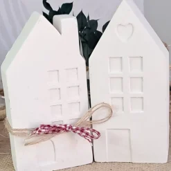 Lichthäuser weiß im 2er Set aus Raysin im Hygge Scandi Style Shabby Dekohäuser Ganz-Jahresdekoration