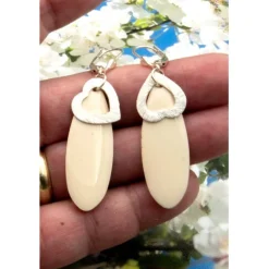 Lässige elegante Ohrhänger aus Emaille & Silber in Weiß – Geschenkidee für Frauen