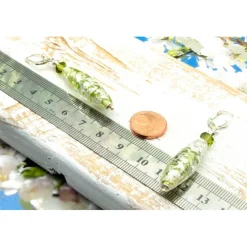 Lässige kleine Ohrhänger aus Glas & Silber in grün – Geschenkidee, Brautschmuck für Frauen