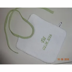 Lätzchen für's Baby individualisiert, Geschenk zur Geburt, Taufe