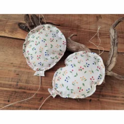 Luftballons aus Stoff weiß beige