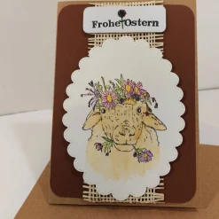 Lustige Osterkarte Hippie- Schaf mit Blumenkranz fröhlich bunt zum Osterfest