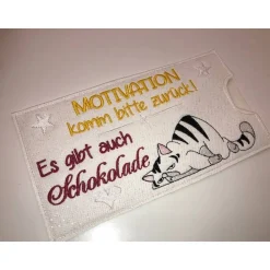 Lustiges Geschenk Schokihülle Schokoladenhülle/ Schokitasche/ Schokiverpackung Handarbeit Motivation gestickt