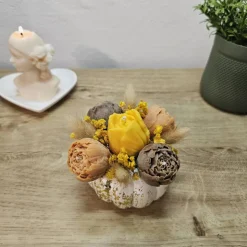 Luxus Rapswachs Kerzenblumenstrauß im vergoldeten Kürbis Teelichthalter | Herbstliche Blumendeko | Veganes Unikat Gesche