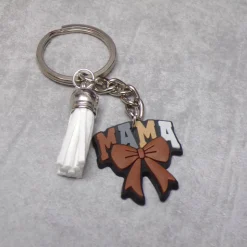 Mama Schlüsselanhänger personalisierbar mit Schleife & Quaste – Geschenk für Mütter