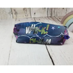 Mappe/Kosmetiktasche Comic blau in 3 Größen – Federmäppchen & Stiftetasche aus