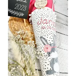 Mädchen Schultüte Hase Marie personalisiert aus Stoff bzw. Musselinstoff 70 cm