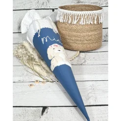 Mädchen Schultüte mit flauschigem Hund aus Stoff 70 cm