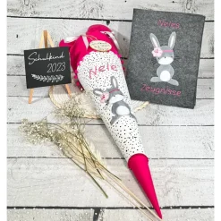 Mädchen Schultüte mit flauschigem Hase Marie aus Stoff 70 cm