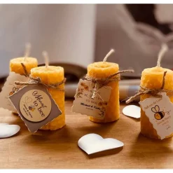 Meant to Bee Bienenwachskerze Gastgeschenk Hochzeit mit Label auf Wunsch auch für Kommunion - Taufe - Geburtstag persona