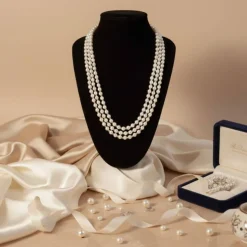 Mehrreihige Perlenkette aus Glaswachsperlen & transparenten Glasperlen – Zeitlose Eleganz