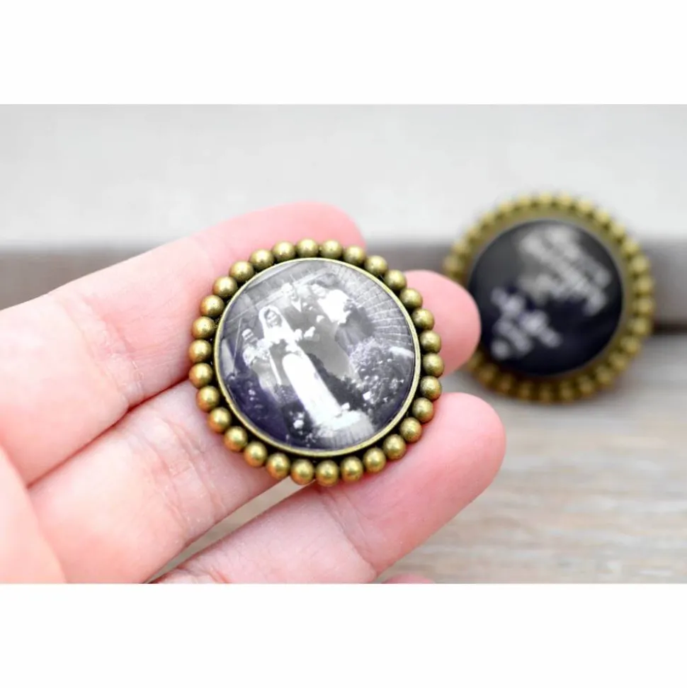 Memorial Vintage Brosche mit Wunschtext oder Foto – Persönliches Andenken für die Hochzeit