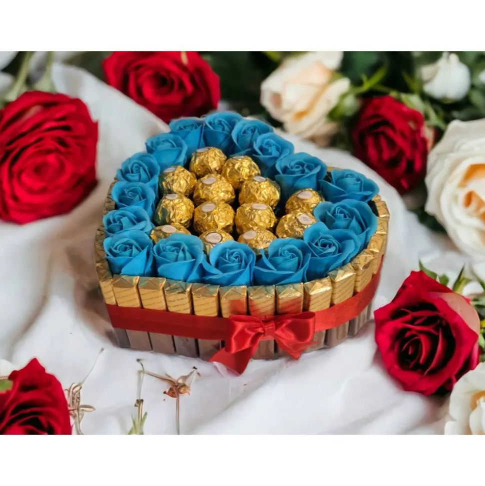 Merci Geschenk Geburtstag Pralinentorte Individuelle Geschenkidee Ferrero Rocher Raffaello Seifen Rosen