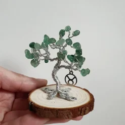 Mini Glücksbaum im Zeichen des Stiers - Kleiner Drahtbaum mit Edelsteinen Splittern