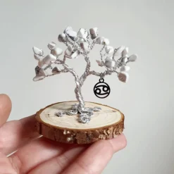 Mini Glücksbaum im Zeichen des Krebses- Kleiner Drahtbaum mit Edelsteinen Splittern - Sternzeichenbaum