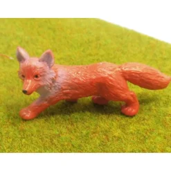 Miniatur Fuchs Deko – Perfekt für Puppenhaus, Basteln & Krippenbau – Länge 7,5 cm