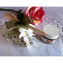 Mini-Nougatcreme-Gläschen in kleiner Zierschachtel mit Löffelchen