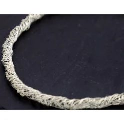 moderne Damen-Halskette gehäkelt - in sich verdreht - aus Silberdraht, Silberdrahtschmuck von bcd manufaktur