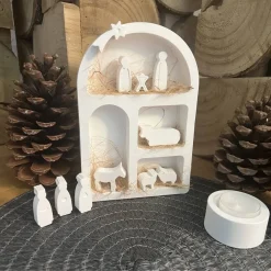 moderne Weihnachtskrippe aus Raysin im Fensterbogen - elegante Weihnachtsdeko Weihnachtsfiguren Heilige Familie Advent