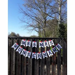 Mr & Mrs Girlande zur Hochzeit auf Wunsch personalisiert mit Wunschnamen Wimpelkette mit Namen