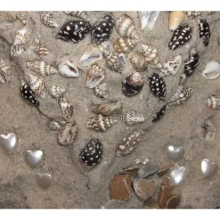 Muschelbild SANDHERZ Collage aus Sand und Muscheln Geschenk zu Valentinstag Muttertag Herz Handarbeit  Badezimmerbild