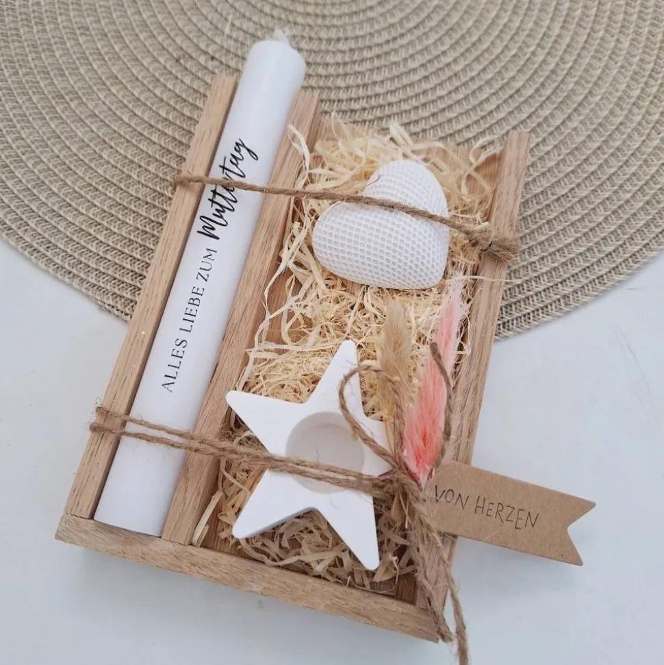 Muttertag Muttertagsgeschenk Dekoherz Kerzenhalter Stern Kerzenset für Mama Geschenkset Stabkerze Kerzenbox Holzbox Mitb