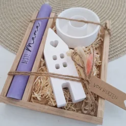 Muttertag Muttertagsgeschenk Haus / Lichthaus Kerzenteller rund Kerzenset für Mama Geschenkset Stabkerze Kerzenbox Holzb