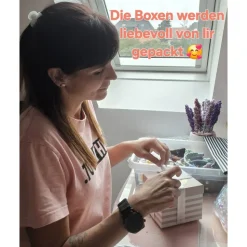 Mysterybox Deluxe – große Überraschungsbox mit handgemachten Häkelunikaten  Kurzbeschreibung: Mehr Inhalt, mehr Freude!