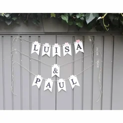 Namensgirlande zur Hochzeit Wimpelkette mit Namen zur Verlobung Jahrestag Fahnengirlande personalisierte Namenskette