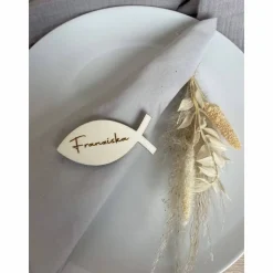 Namensschilder Fische Taufe, Kommunion, Konfirmation / Tischdekoration Tischkarten personalisiert mit Namen aus Holz