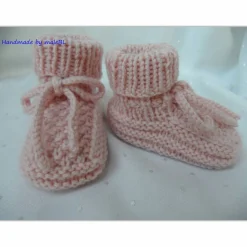 Neugeborenenset rosa – handgestrickte Babymütze & Babyschuhe aus Wolle & Cashmere