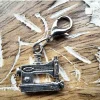 Nähmaschine Anhänger silberfarbe mit Karabiner Schlüsselanhänger