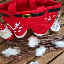 Nikolaushose Mini personalisierbar | Weihnachtsmann Hose als Geschenkverpackung | Lustige Nikolaus Geschenkidee für Kind