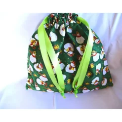 Nikolaussäckchen in grün mit Schneemannmotiven genäht von Hobbyhaus