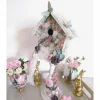 Nostalgisch dekoriertes wunderschönes Deko-Vogelhaus