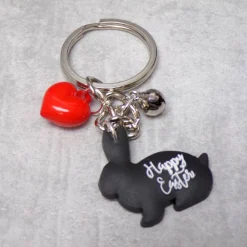 Oster Schlüsselanhänger Hase mit Happy Easter – Stilvolles Ostergeschenk mit Herz & Glöckchen