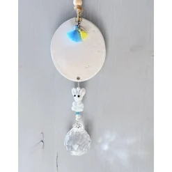 Osterdeko für Fenster hängend, mit handgefertigter Keramik und Sonnenfänger Kristallen, Osterdeko skandinavisch