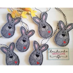 Osterdeko Hase Filz Anhänger gestickt Osterhase Ostern Geschenk Frühlingsdeko Landhausstil