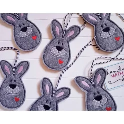 Osterdeko Hase Filz Anhänger gestickt Osterhase Ostern Geschenk Frühlingsdeko Landhausstil