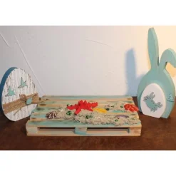 Osterdeko MARITIM  Collage auf einer kleinen Holzpalette Osterdekoration Osterhase Osterei Seestern Muscheln Ostern