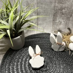 Osterdeko Raysin coole Osterhasen mit Schleife Hase Homedekor Figur kl. Aufmerksamkeit Geschenkidee Männer Mitbringsel