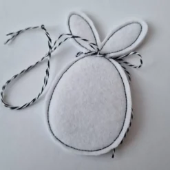 Osterei aus Filz mit 